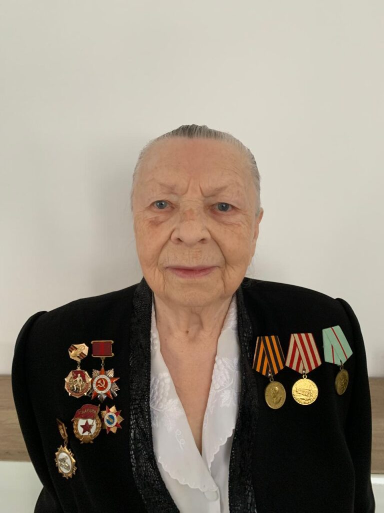 Ульянова людмила сергеевна.